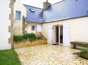 Maison bretonne avec cour fleurie, WIFI et vélos à 1,4 km des plages à Trébeurden - FR-1-368-71